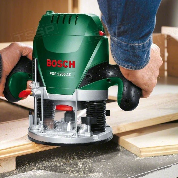 Фрезер Bosch 1200 AE 060326A100